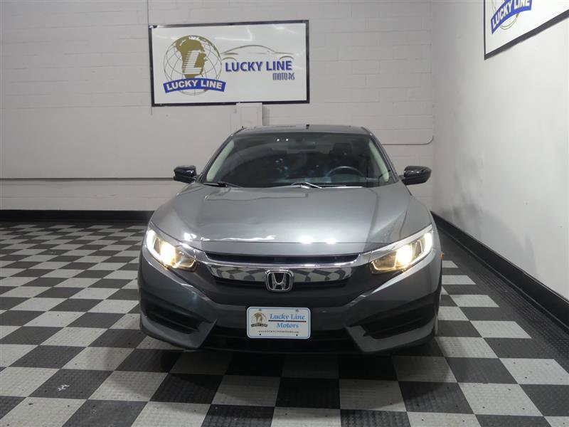 Used 2018 Honda Civic EX image 2