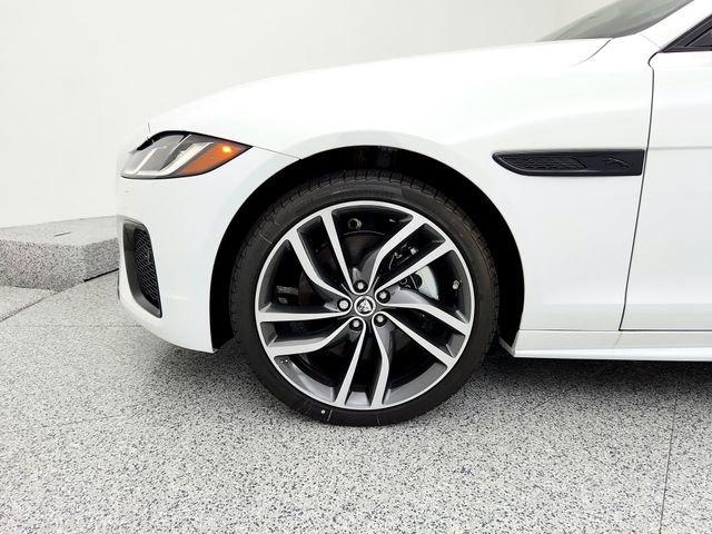 New 2024 Jaguar XF R-Dynamic SE image 17