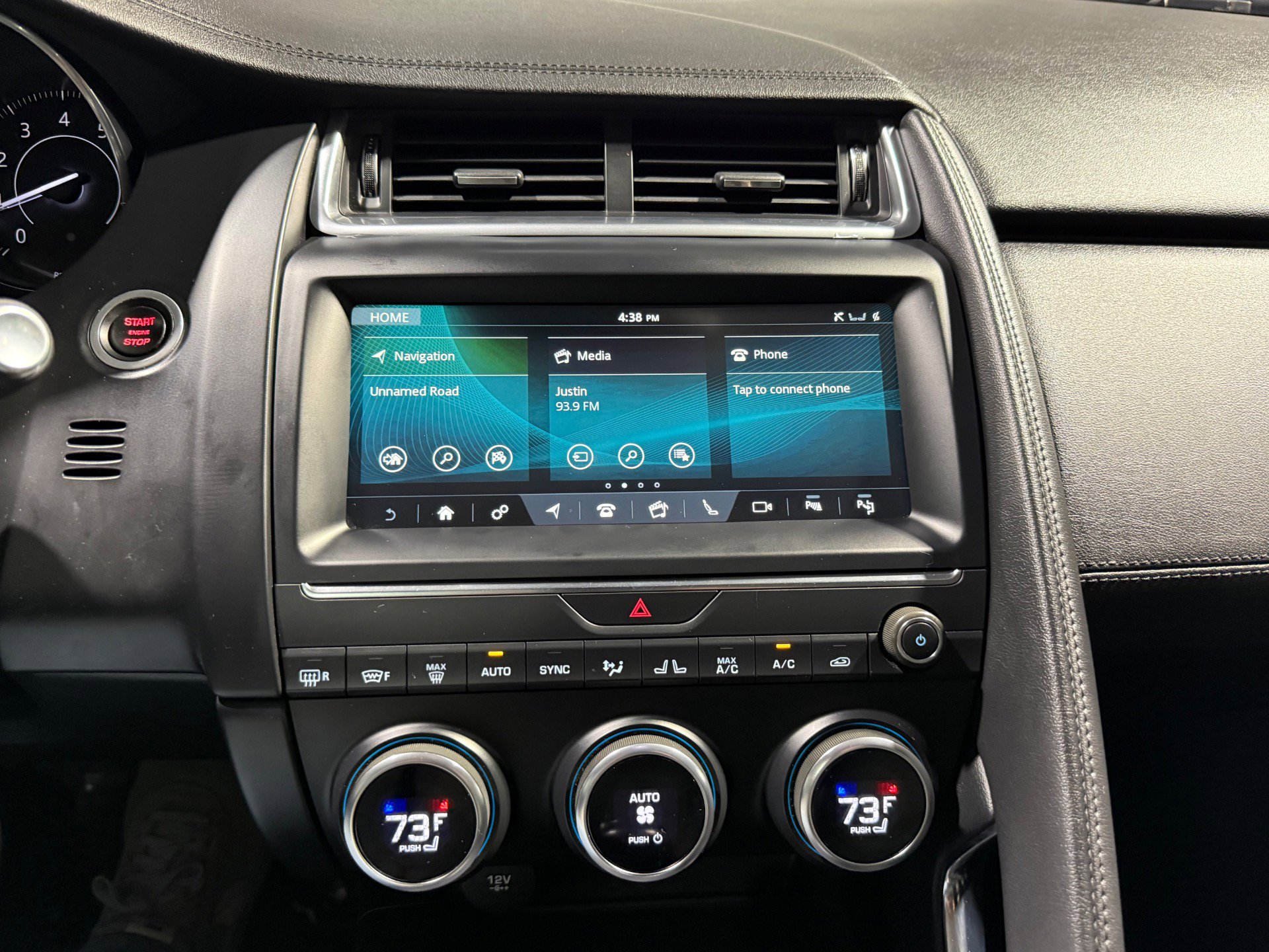 Used 2018 Jaguar E-PACE S image 26