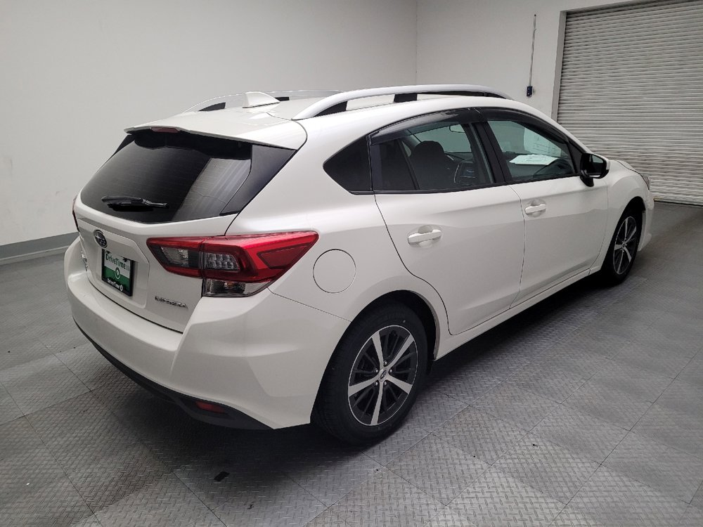 Used 2022 Subaru Impreza Premium image 9