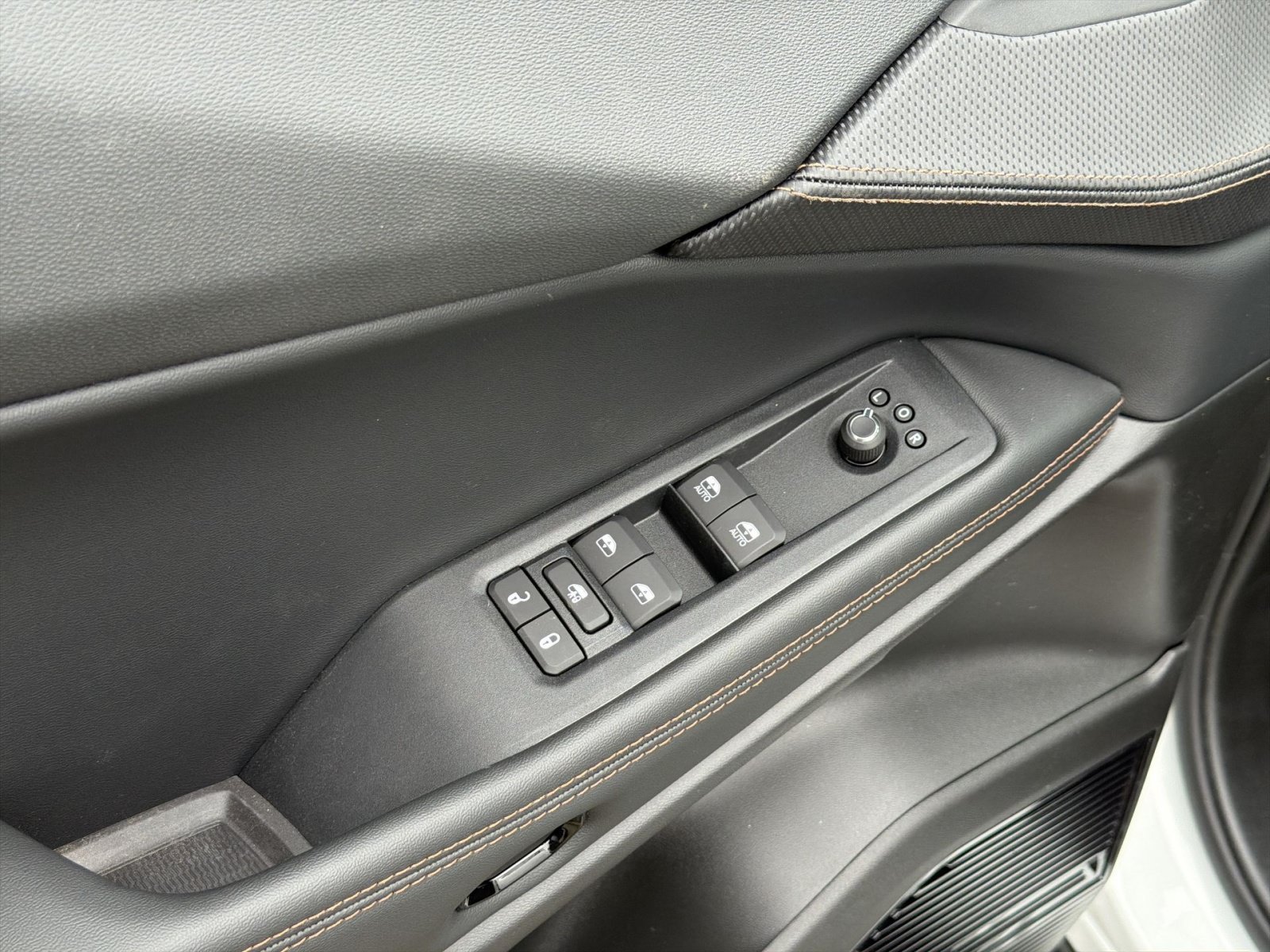 New 2026 Jeep Cherokee Limited AWD/4WD image 15