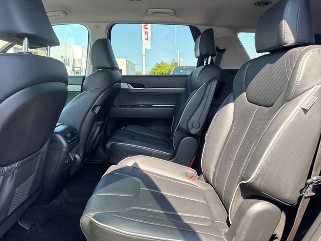 Used 2025 Hyundai Palisade SEL FWD image 11