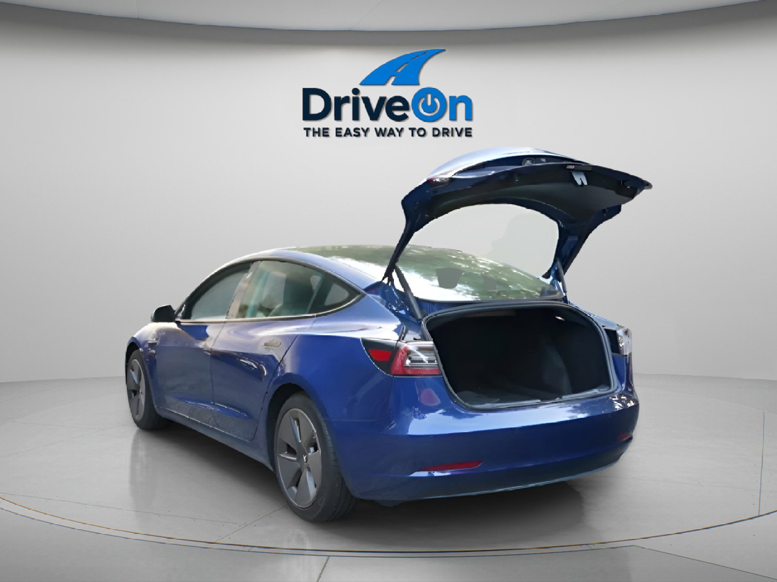 Used 2021 Tesla Model 3 Standard Range Plus image 6