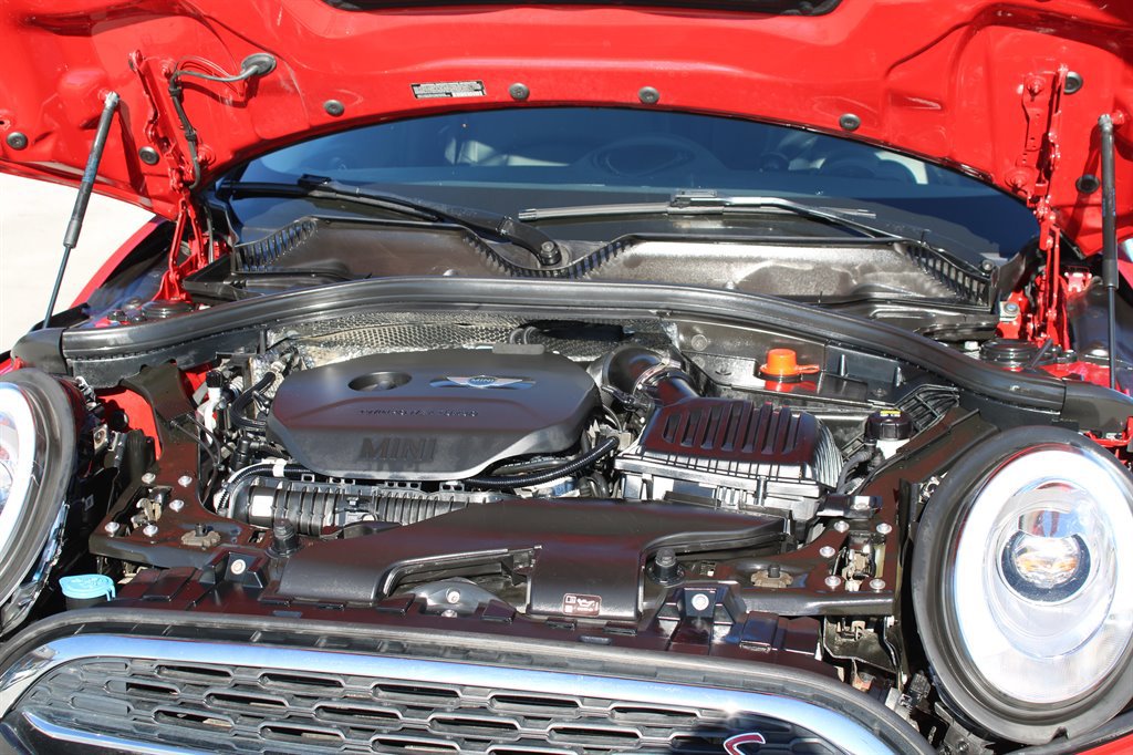 Used 2016 MINI Cooper Clubman S image 34