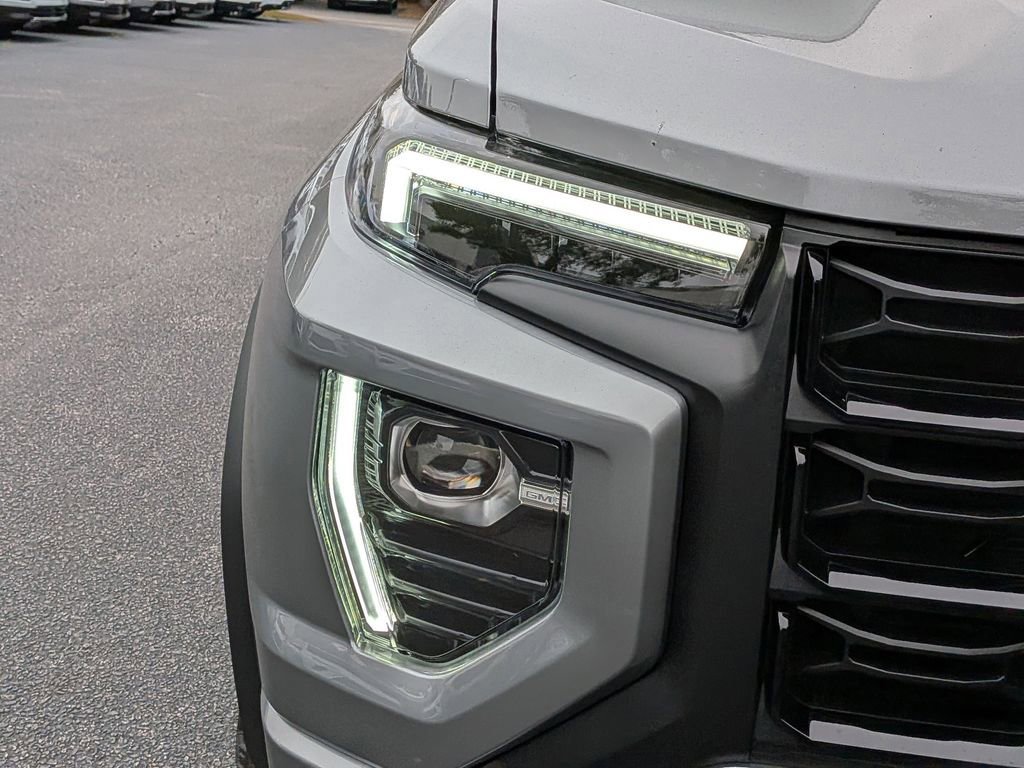 New 2026 GMC Canyon Elevation w/ Convenience Package image 10