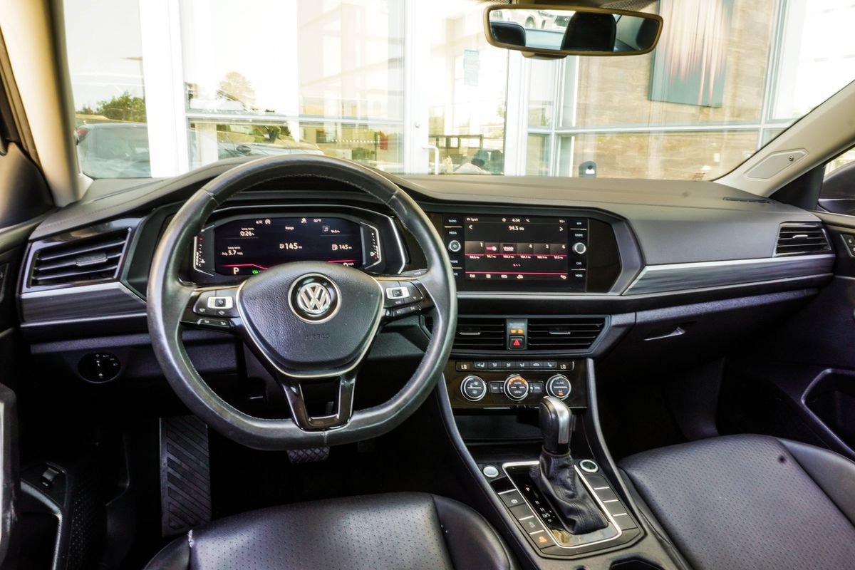 Used 2020 Volkswagen Jetta SEL FWD image 15