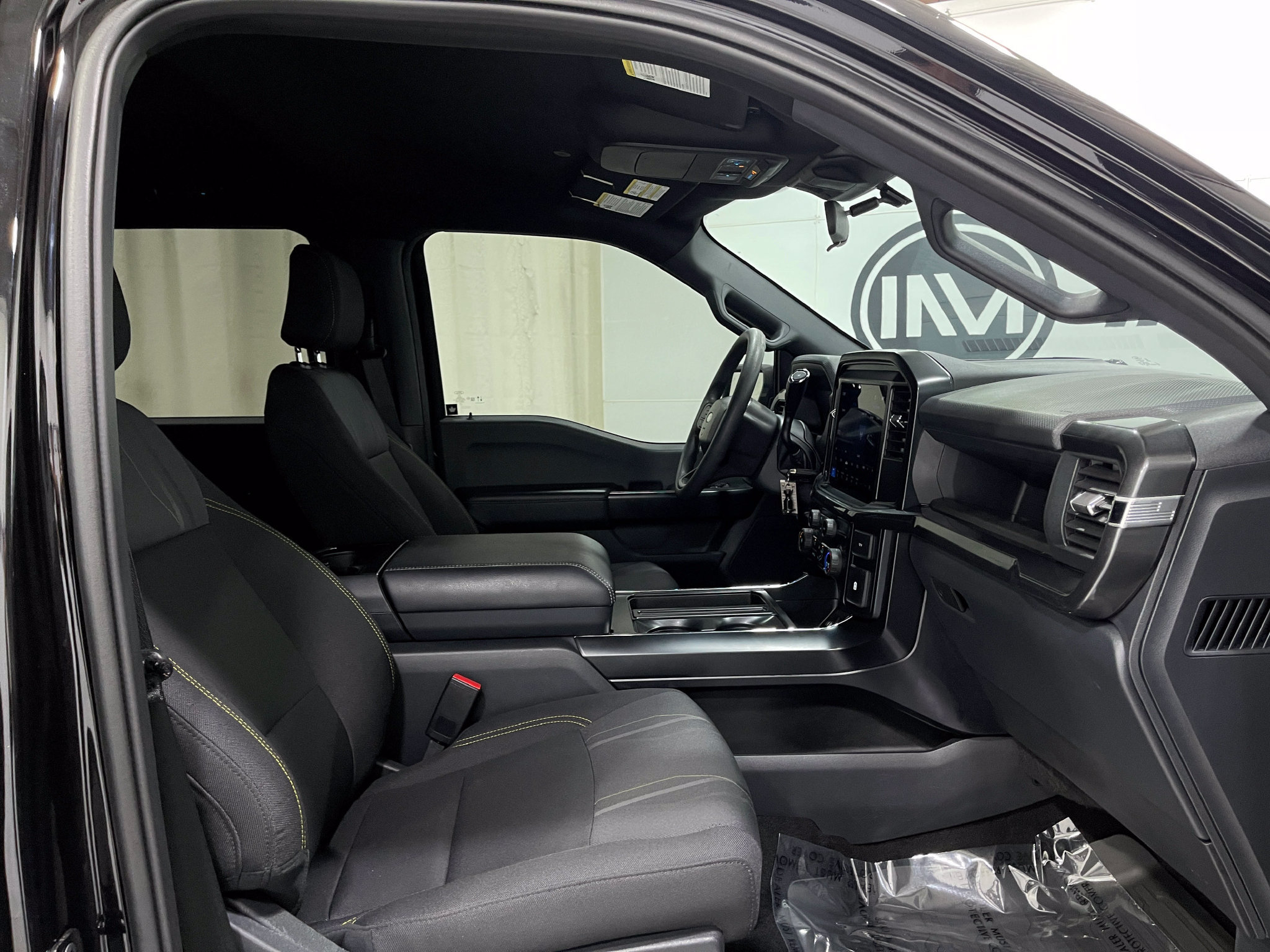 Used 2025 Ford F150 STX RWD image 30