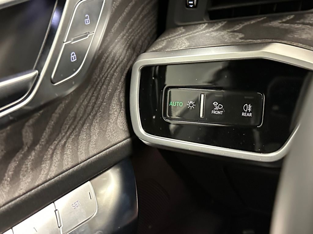 Used 2025 Audi A7 3.0T Prestige AWD/4WD image 22