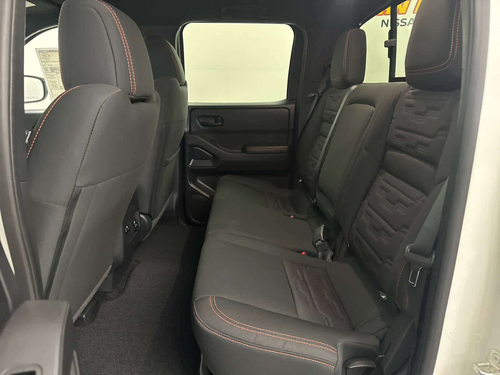 New 2026 Nissan Frontier PRO-4X w/ Pro-4x Convenience Package image 11