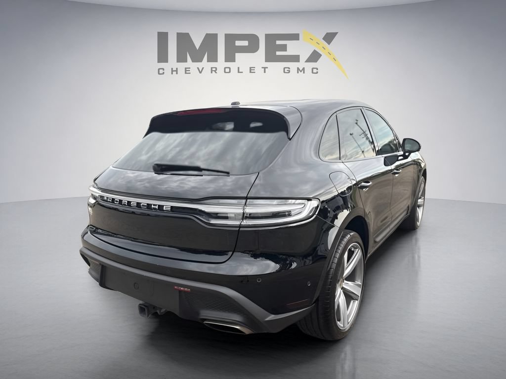 Used 2022 Porsche Macan AWD/4WD image 6