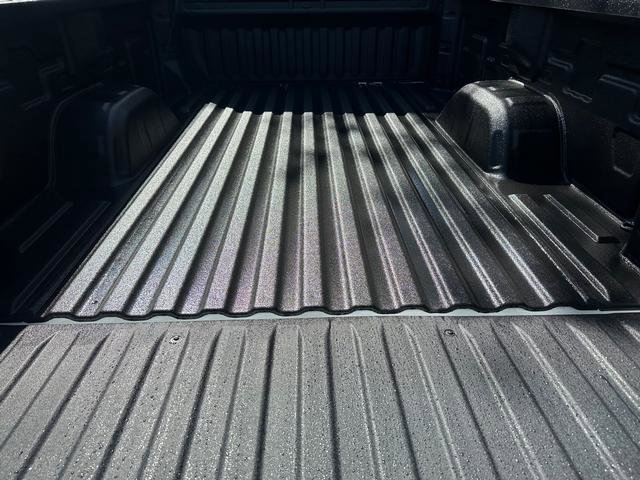New 2025 Chevrolet Silverado 1500 W/T w/ WT Value Package image 12