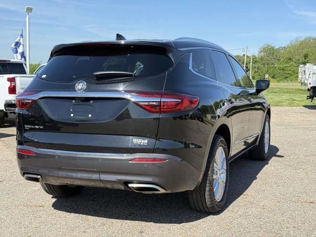 Used 2020 Buick Enclave Premium w/ Surround and Sites Package AWD/4WD image 5