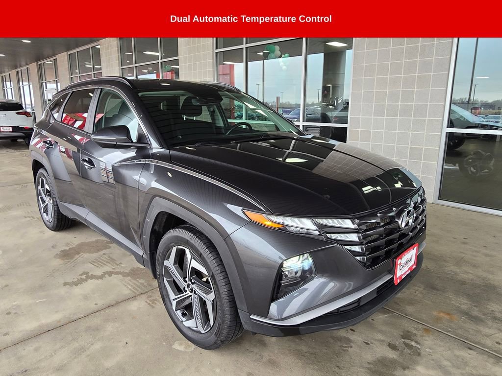 Used 2022 Hyundai Tucson SEL w/ Convenience Package image 3