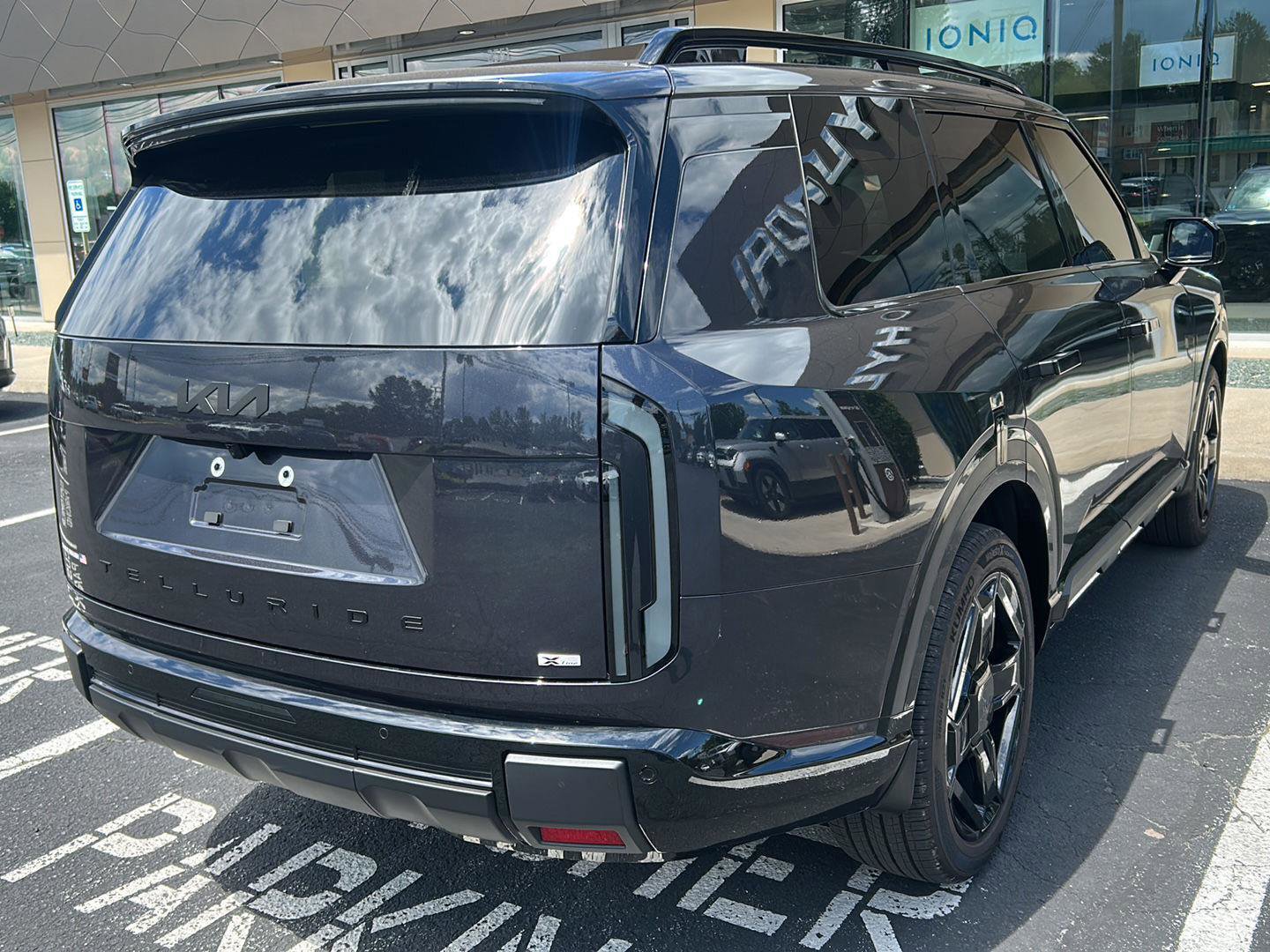 Used 2027 Kia Telluride EX X-Line w/ Towing Package AWD/4WD image 4