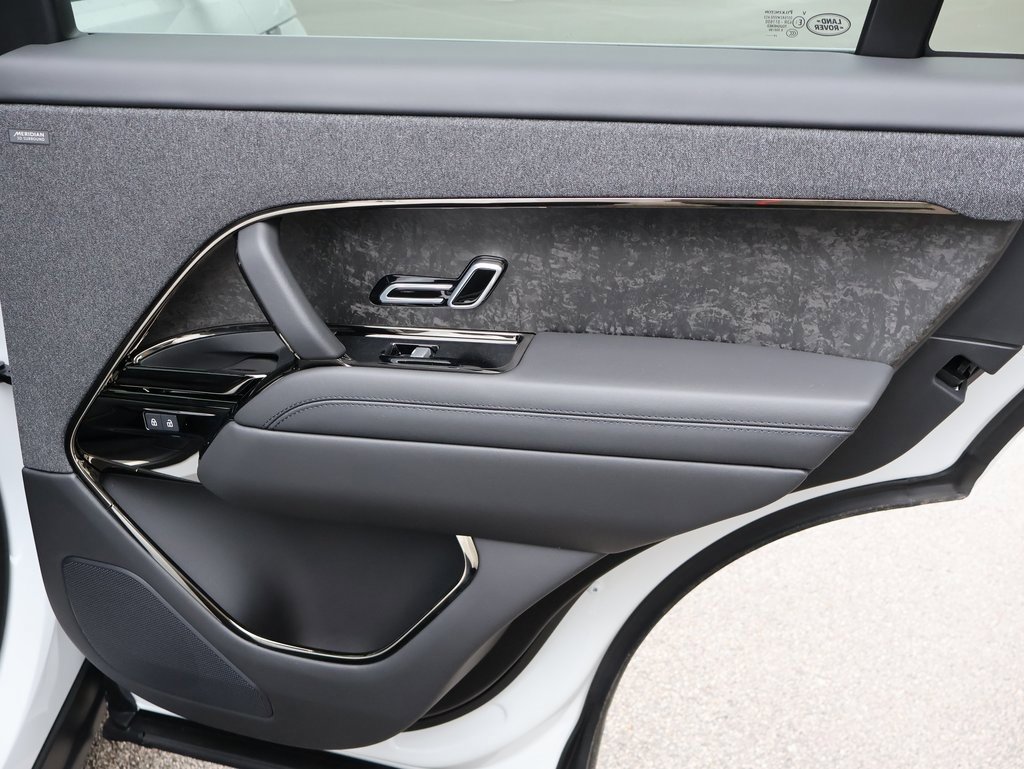 New 2025 Land Rover Range Rover Sport Dynamic SE image 19