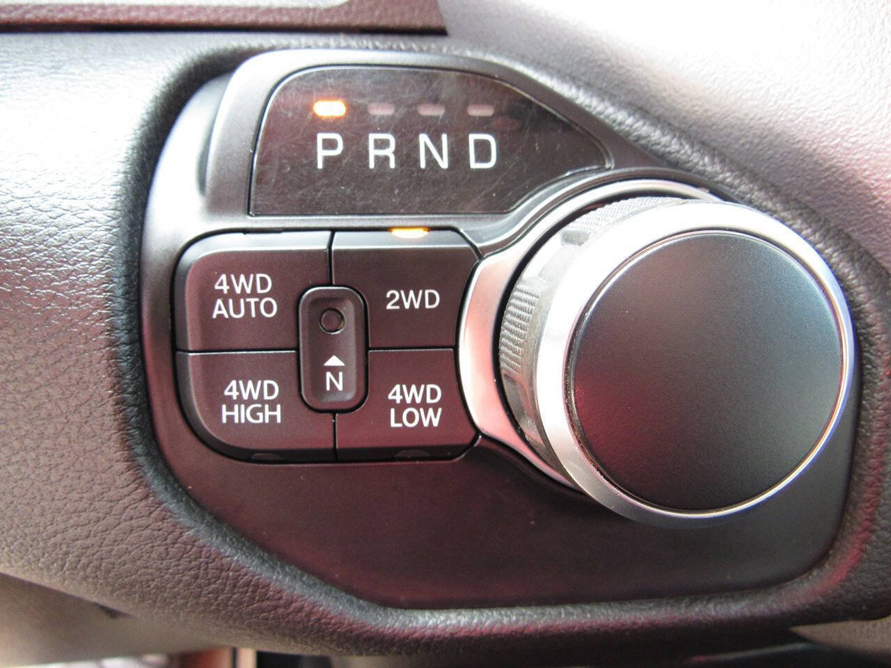 Used 2020 RAM 1500 Big Horn AWD/4WD image 25