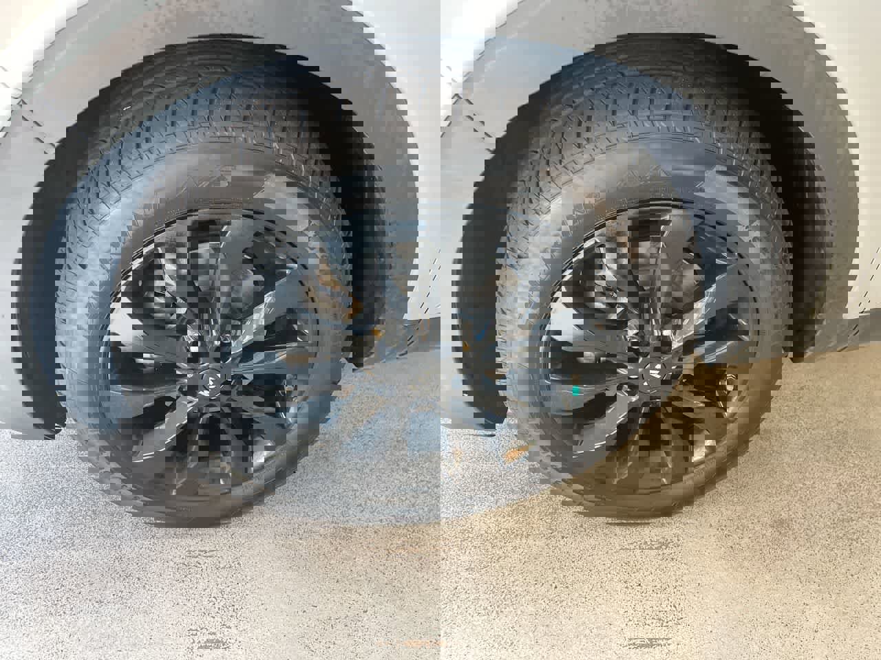 Used 2020 Kia Sorento EX image 11