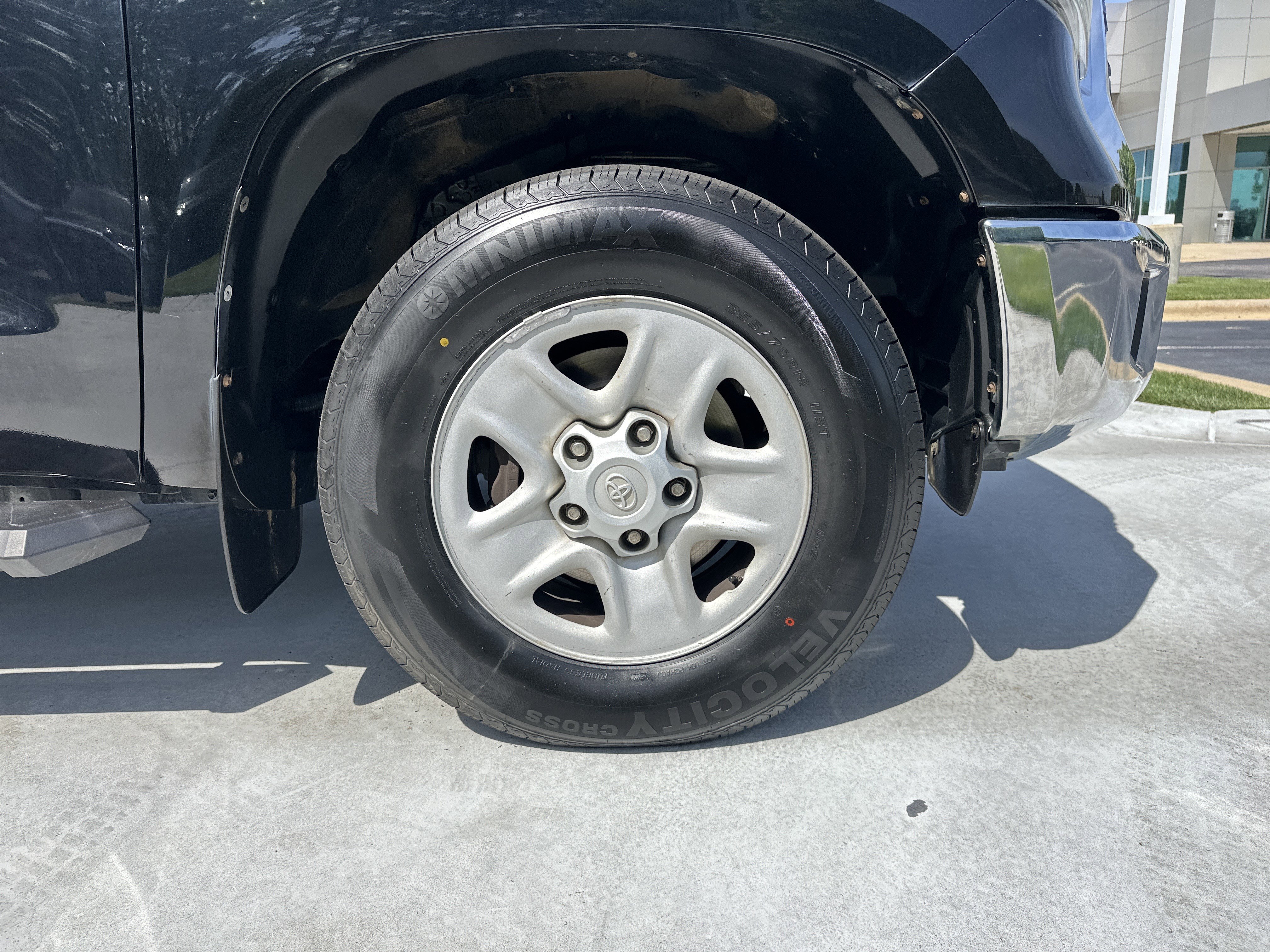 Used 2020 Toyota Tundra SR5 w/ SR5 Upgrade Package RWD image 13