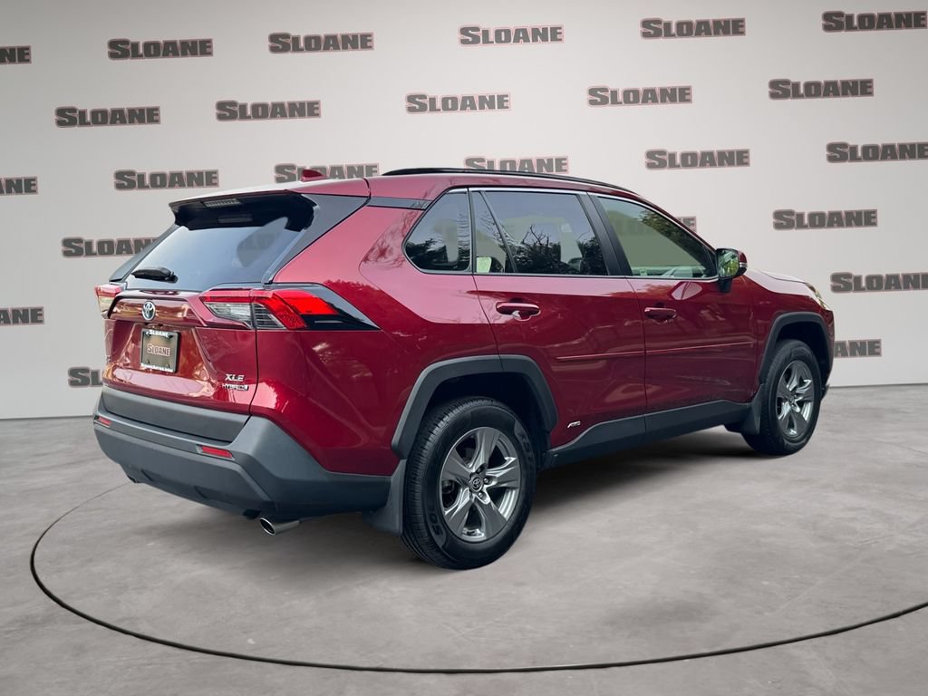 Used 2024 Toyota RAV4 XLE w/ Weather Package AWD/4WD image 5