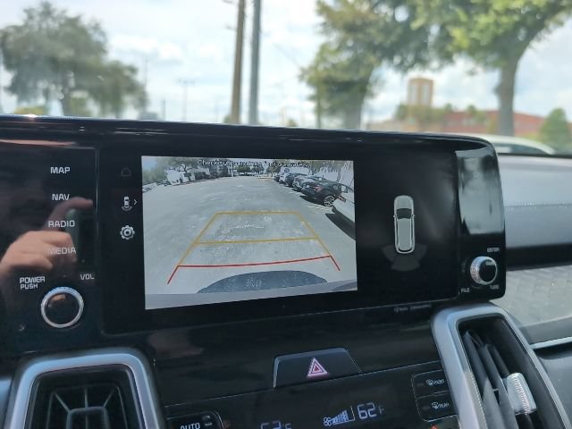 Used 2022 Kia Sorento S FWD image 17