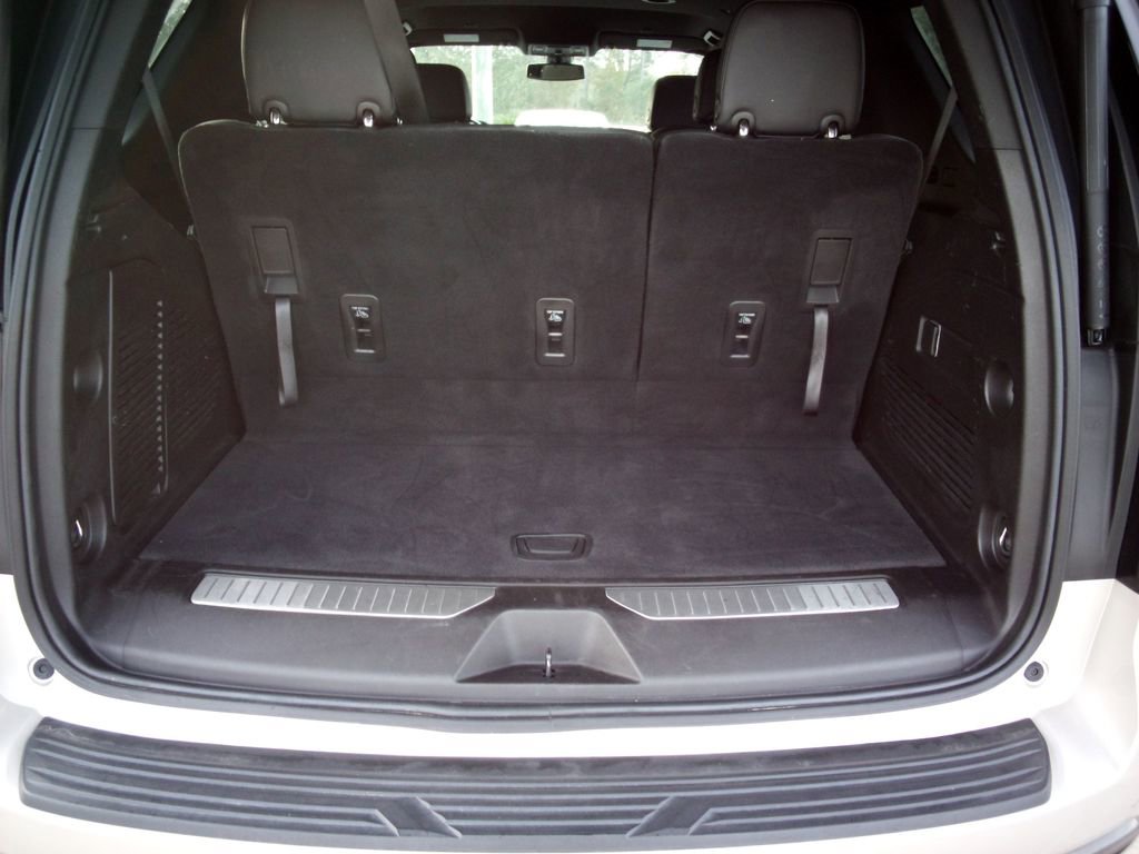 Used 2021 Chevrolet Tahoe Z71 image 22