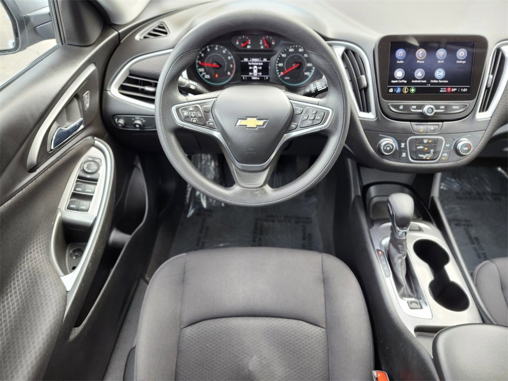 Used 2023 Chevrolet Malibu LS image 11