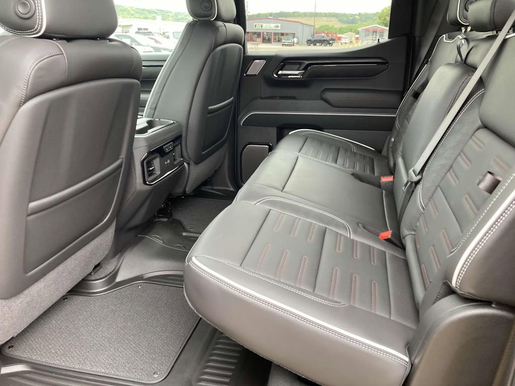 New 2025 GMC Sierra 1500 AT4X image 12