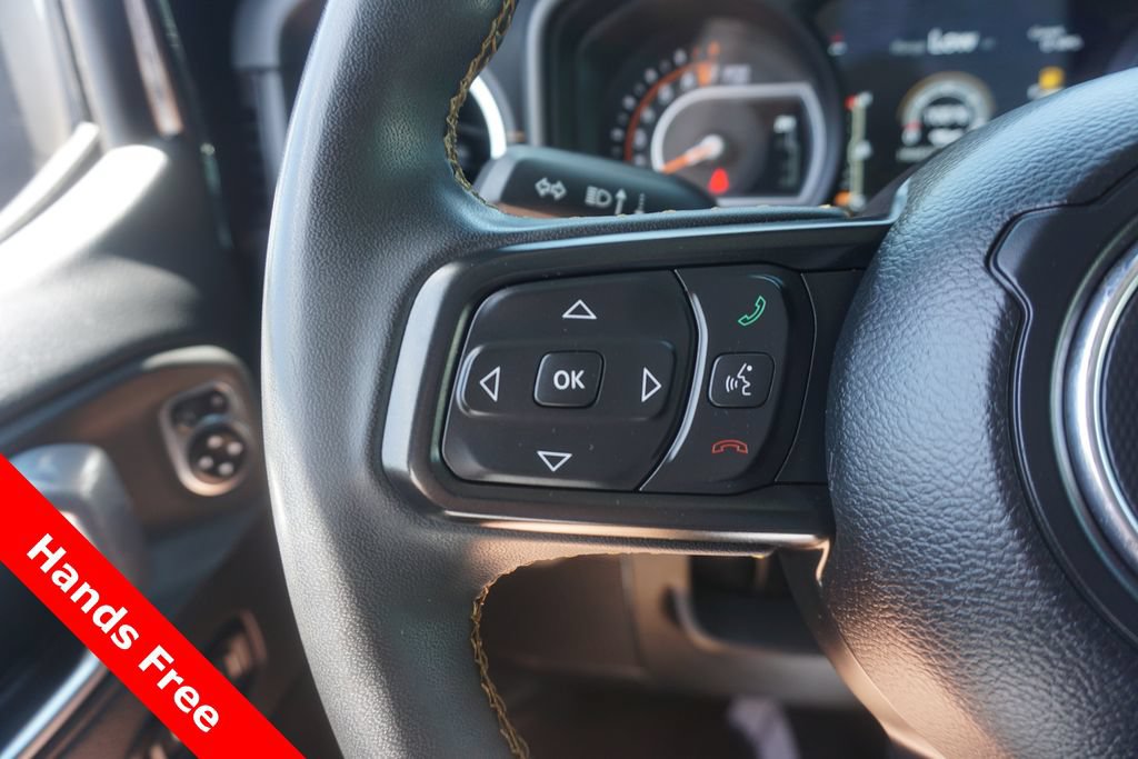 Used 2024 Jeep Gladiator Sport w/ Premium Package AWD/4WD image 4