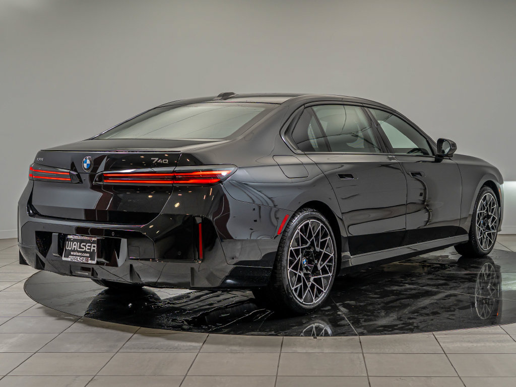 New 2027 BMW 740i xDrive AWD/4WD image 10