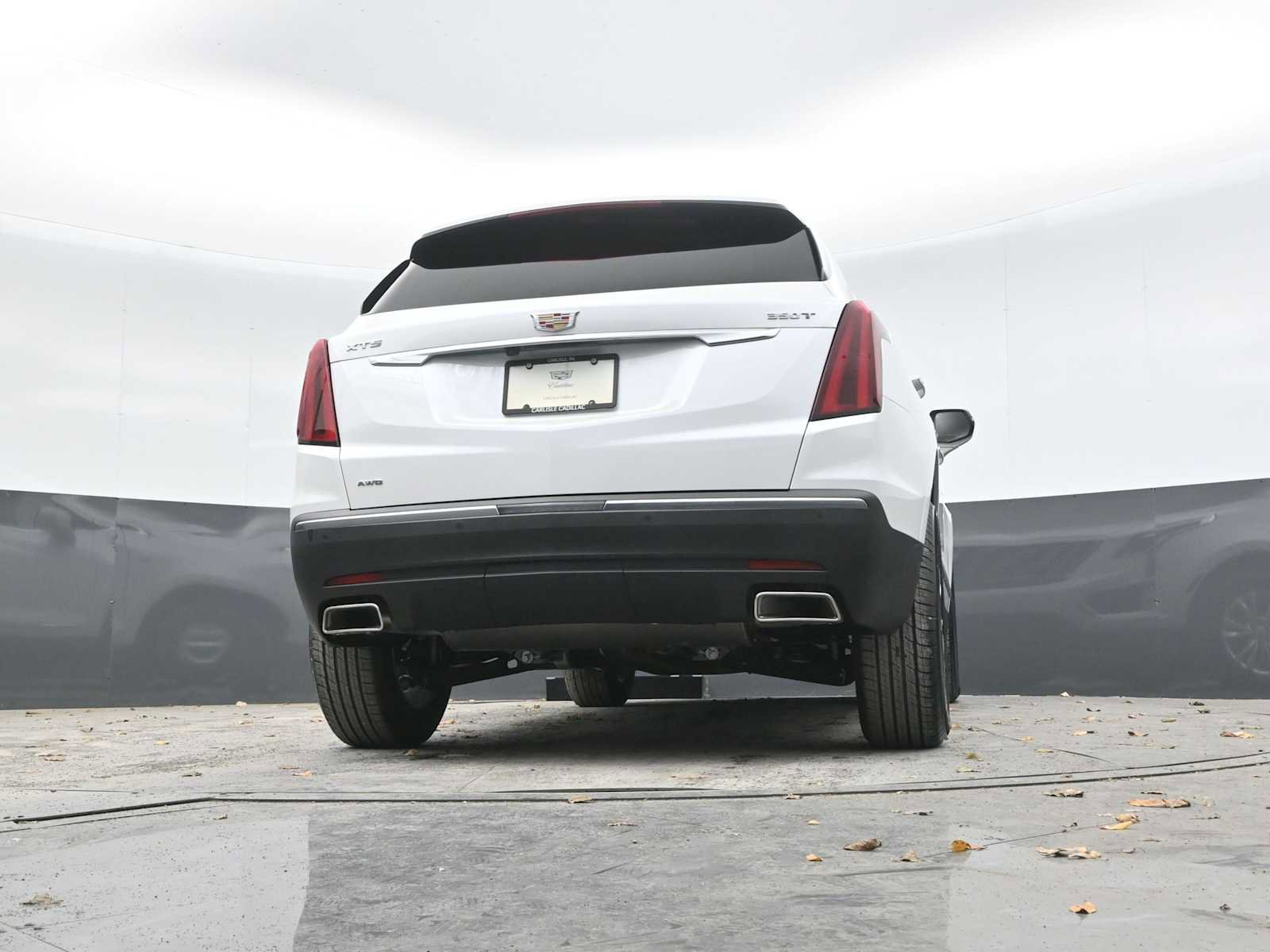 Used 2025 Cadillac XT5 Luxury w/ LPO, Floor Liner Package image 52