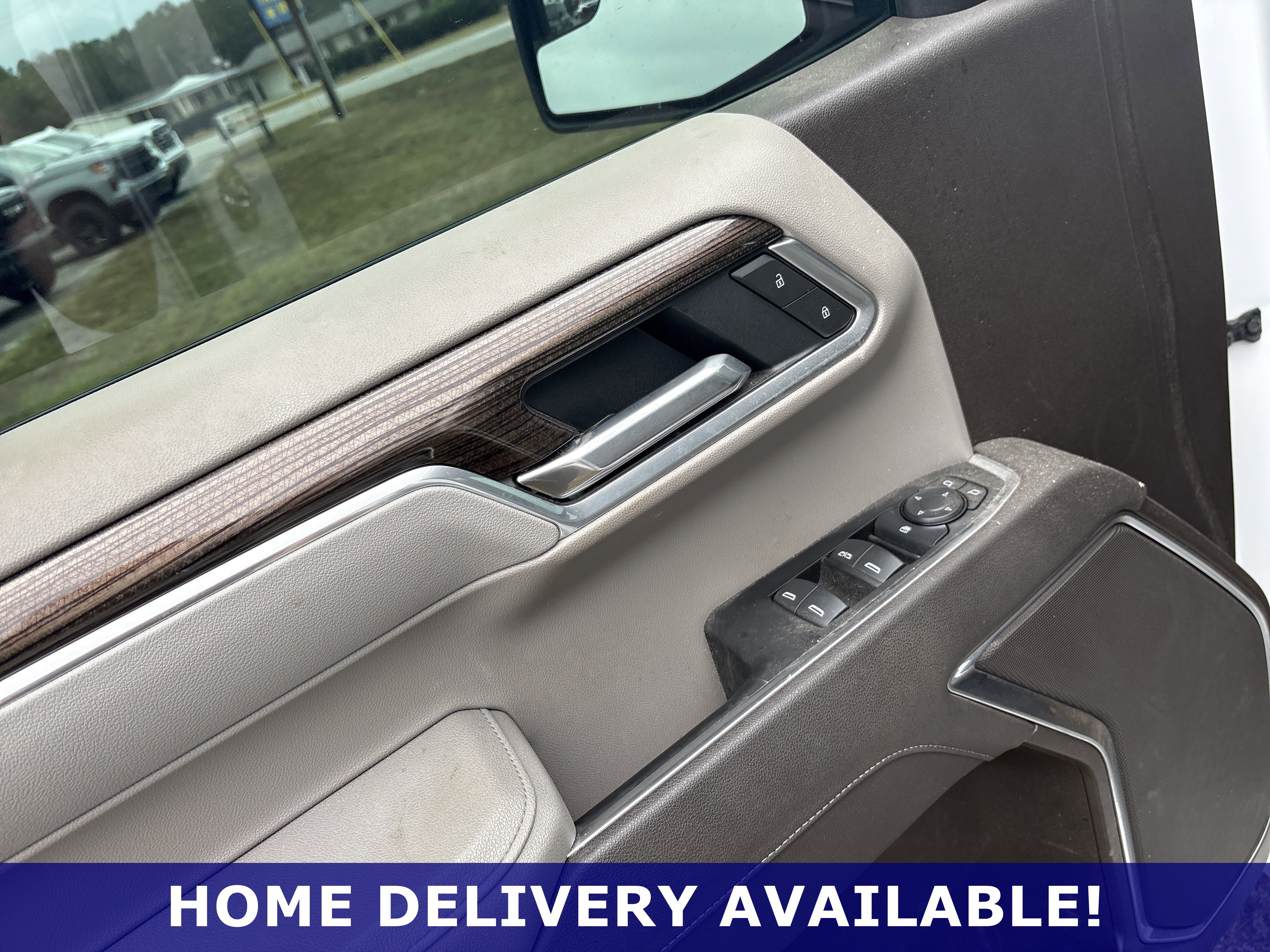 Used 2025 Chevrolet Silverado 1500 LT image 17