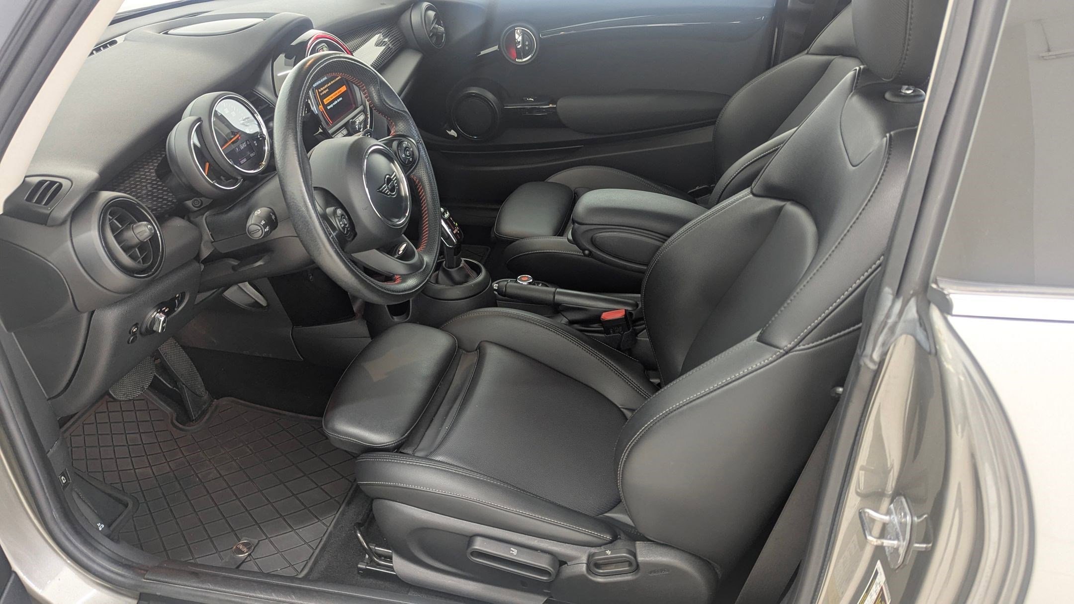 Used 2020 MINI Cooper S image 5