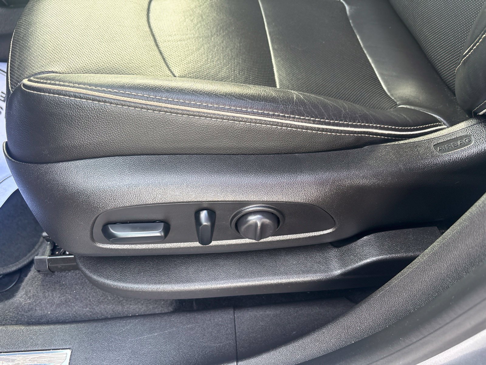 Used 2019 GMC Terrain Denali w/ Driver Alert Package II FWD image 22