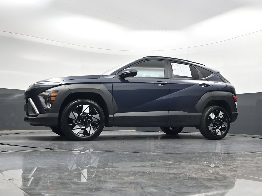 Used 2025 Hyundai Kona SEL AWD/4WD image 48