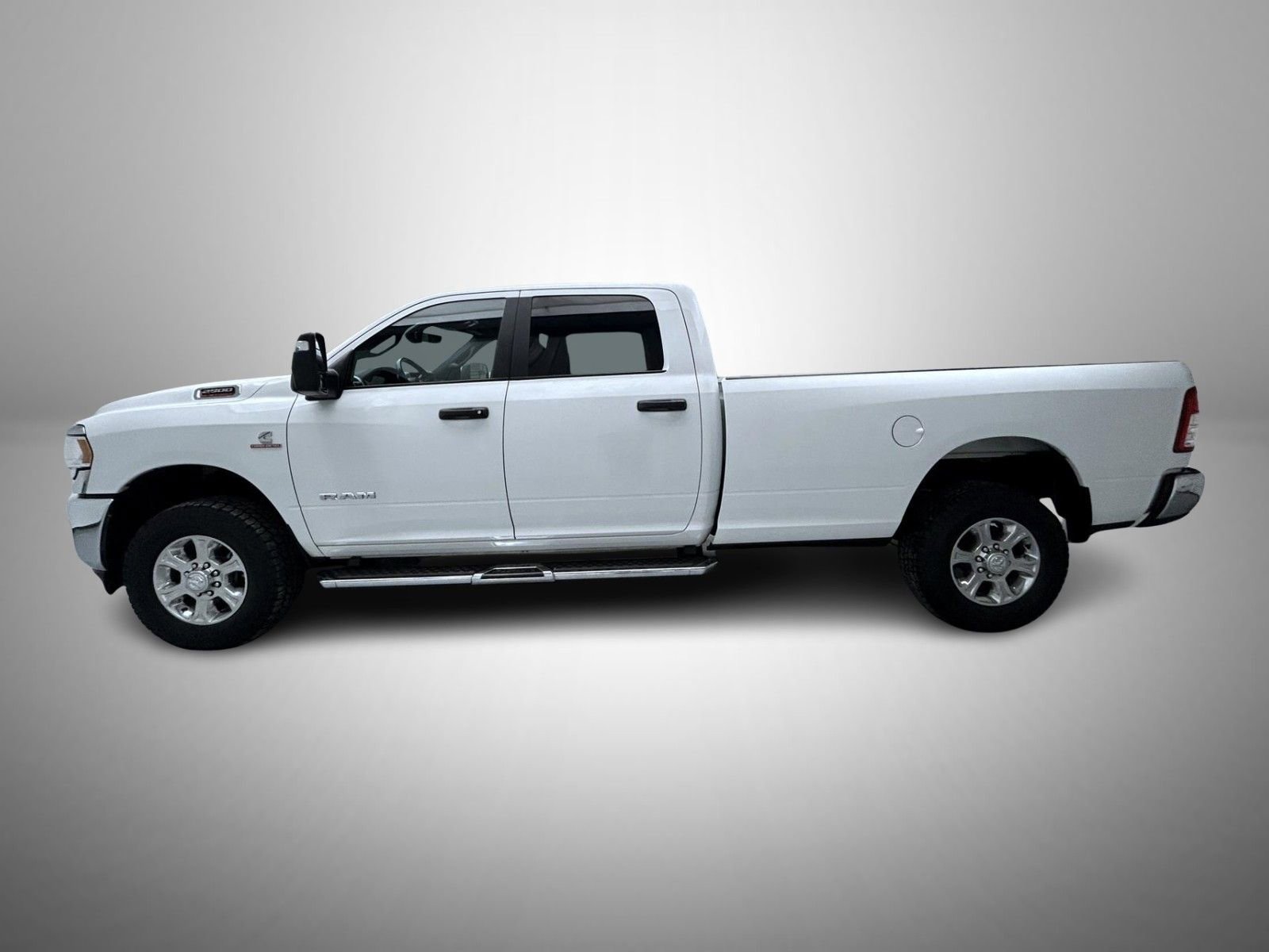 Used 2024 RAM 2500 Big Horn image 8