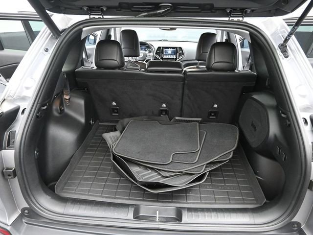 Used 2019 Jeep Cherokee Limited image 17