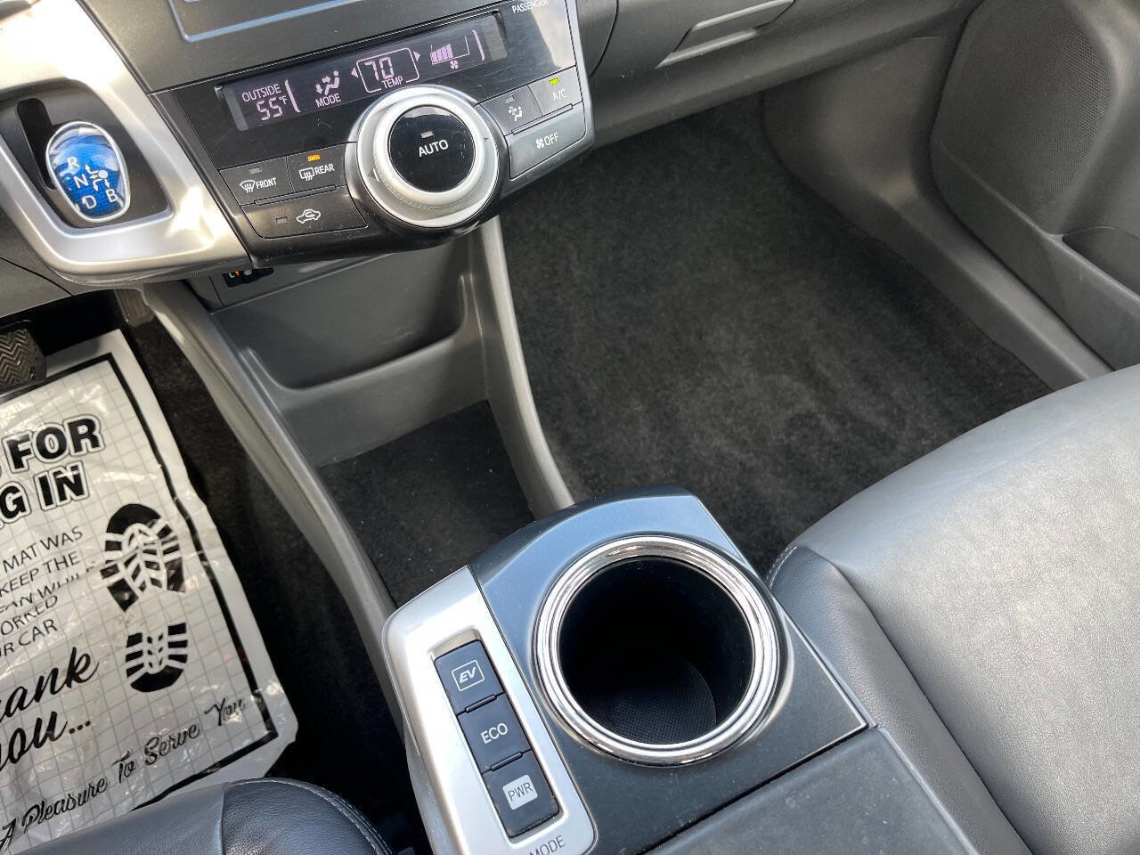 Used 2012 Toyota Prius V Five FWD image 15