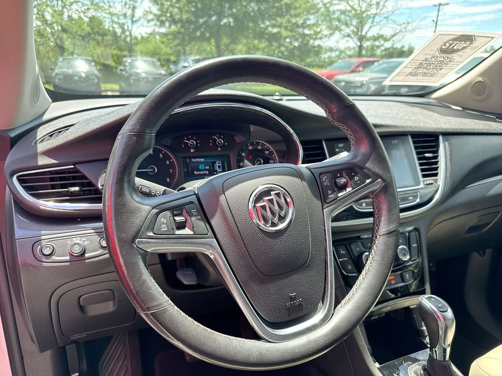 Used 2019 Buick Encore Essence w/ Experience Buick Package FWD image 11