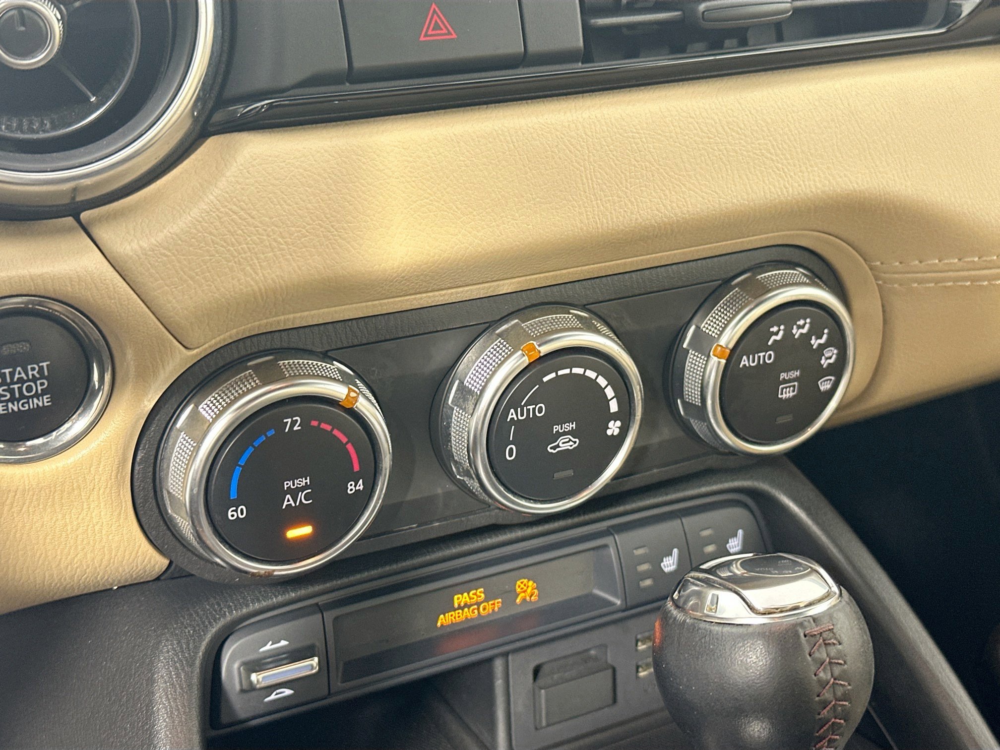 Used 2019 MAZDA MX-5 Miata RF Grand Touring image 16