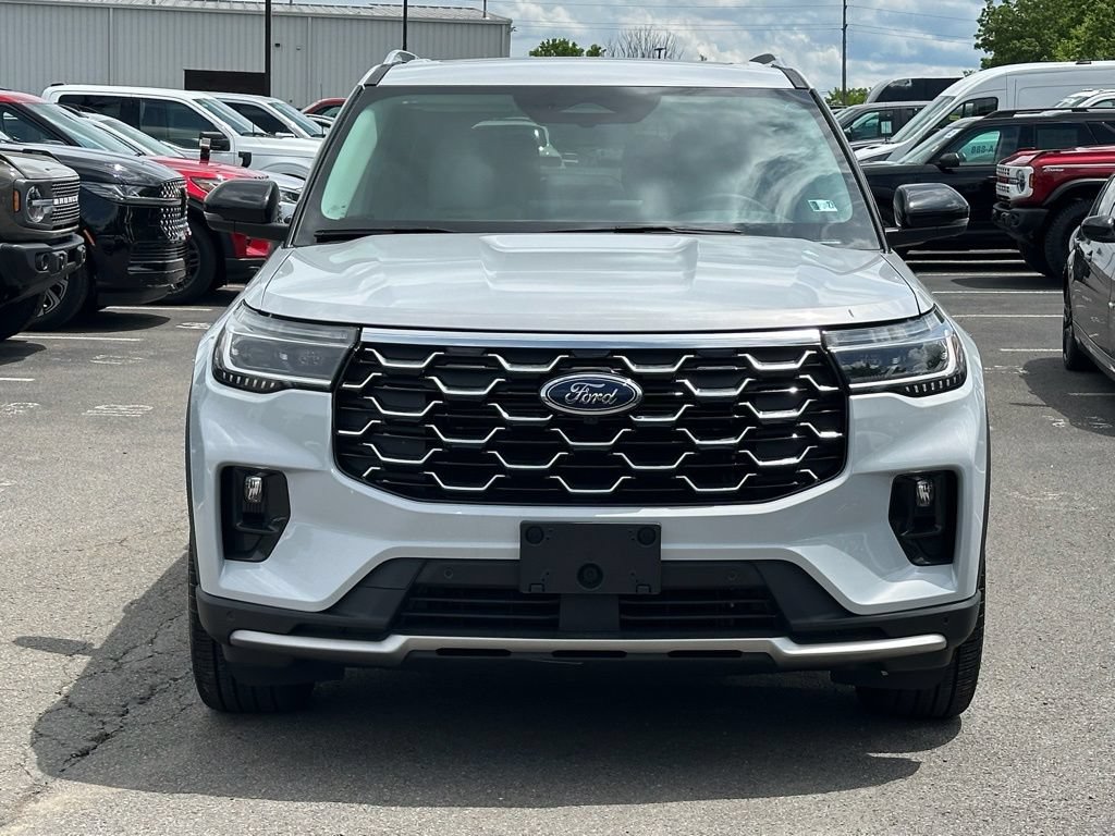 New 2026 Ford Explorer Platinum w/ LUX Leather Package AWD/4WD image 32