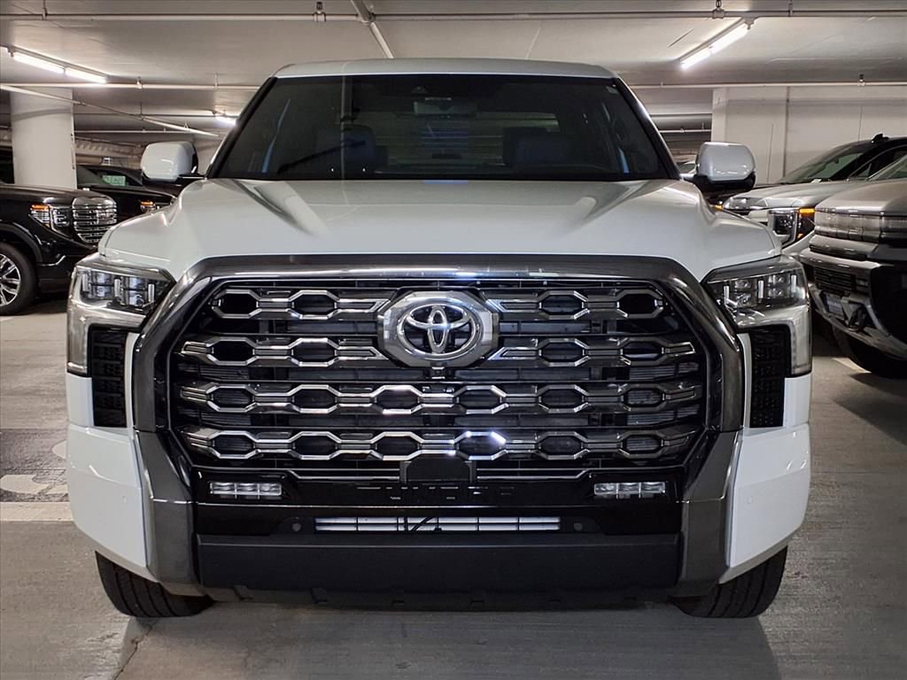 Used 2025 Toyota Tundra Platinum AWD/4WD image 2