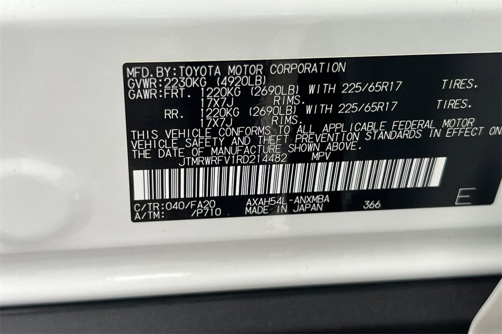 Certified 2024 Toyota RAV4 XLE image 31