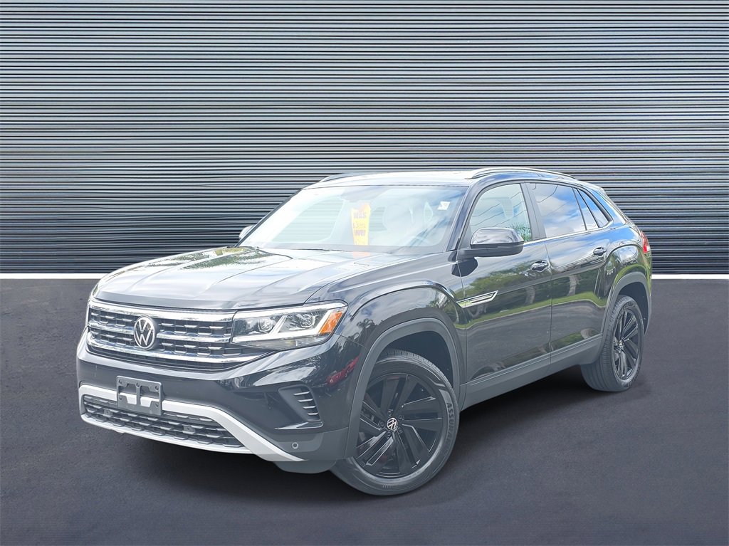 Used 2022 Volkswagen Atlas Cross Sport SE w/ Panoramic Sunroof Package