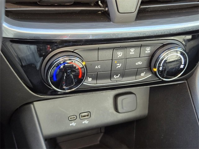 Used 2024 Buick Encore GX Sport Touring w/ Comfort Package image 32