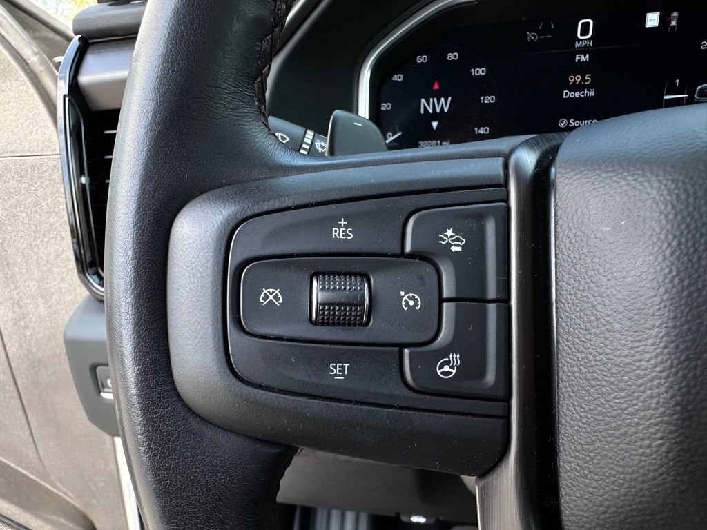 Used 2023 GMC Sierra 1500 AT4 w/ Technology Package AWD/4WD image 38