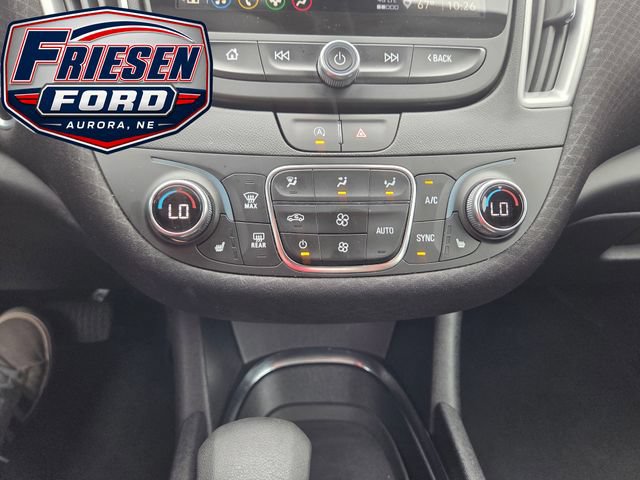 Used 2025 Chevrolet Malibu LT FWD image 20