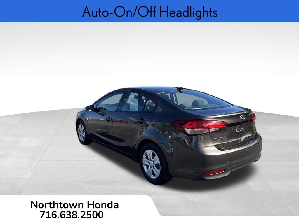 Used 2017 Kia Forte LX w/ LX Popular Package FWD image 7