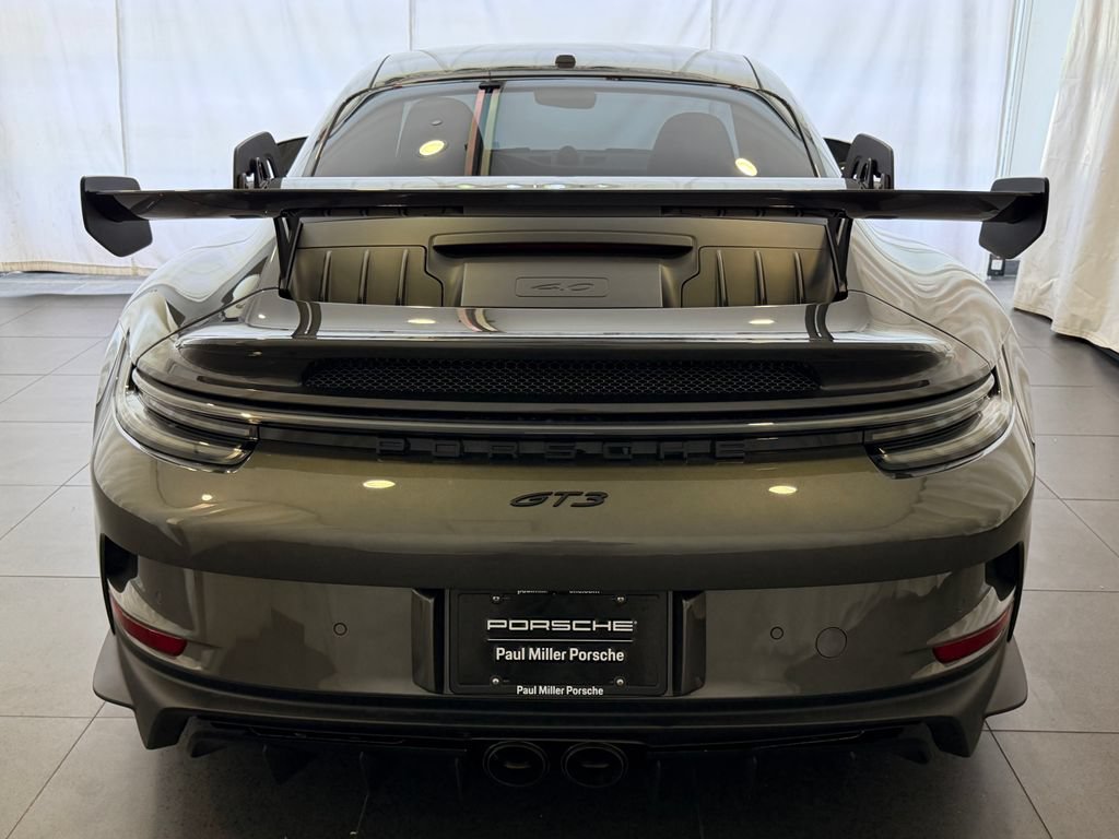 Certified 2022 Porsche 911 GT3 RWD image 8