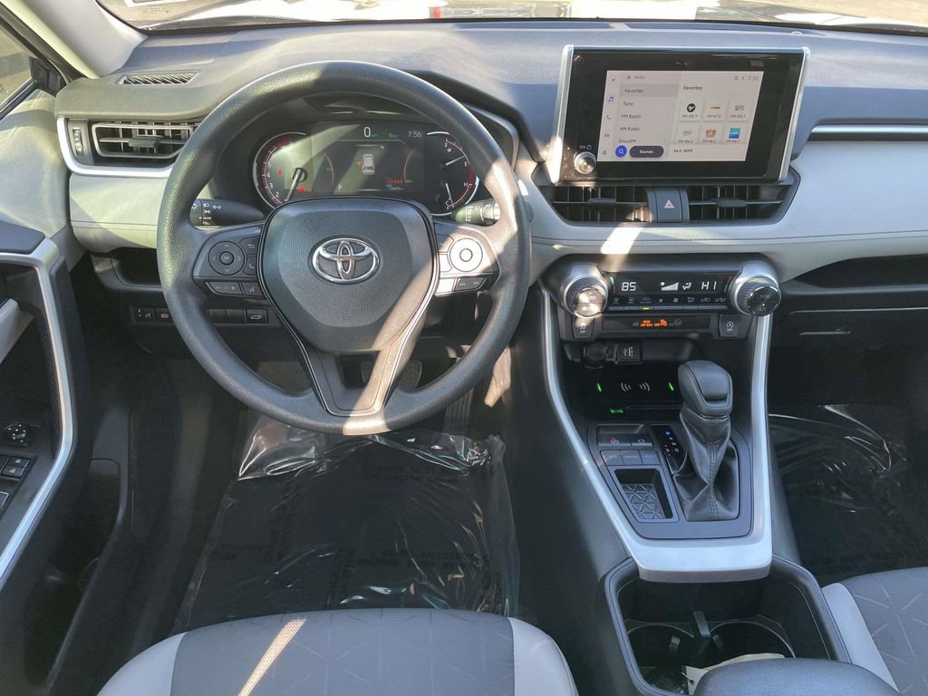 Used 2024 Toyota RAV4 XLE w/ Convenience Package image 25