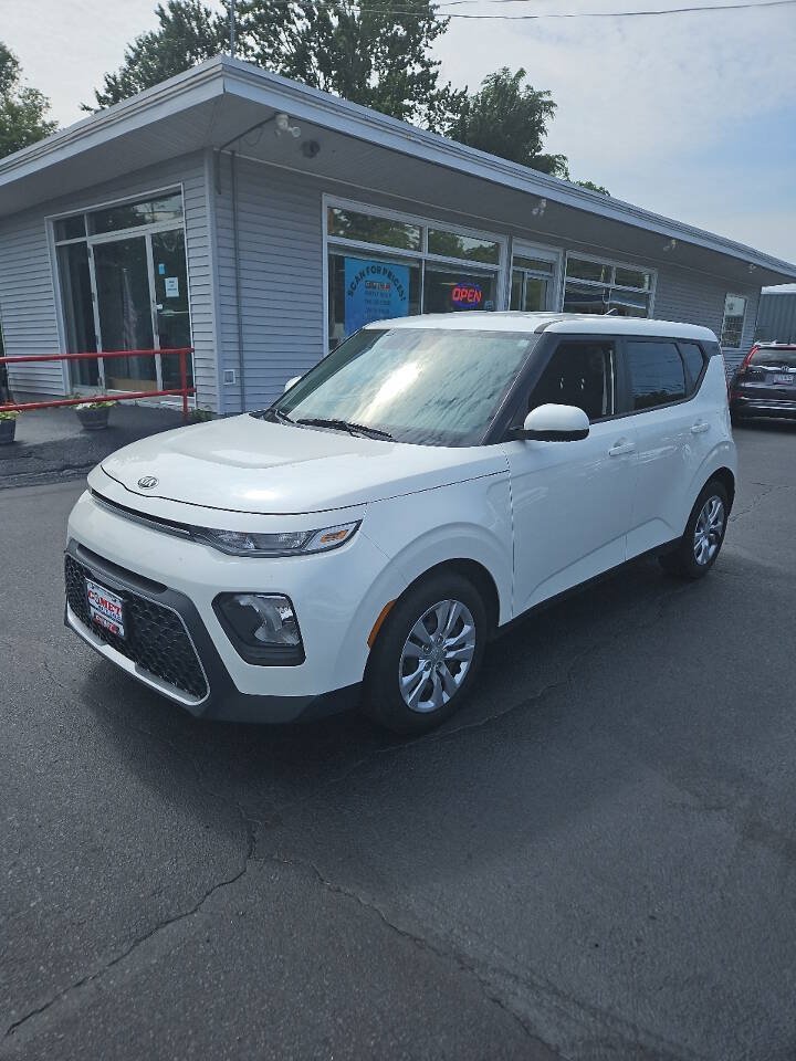 Used 2021 Kia Soul LX FWD image 11